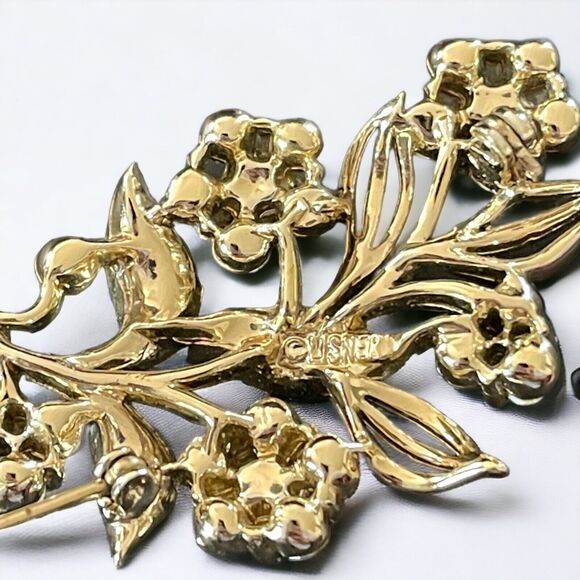 Vintage Lisner Iridescent Austrian Crystal Aurora Borealis Floral Brooch Pin - Picture 3 of 3